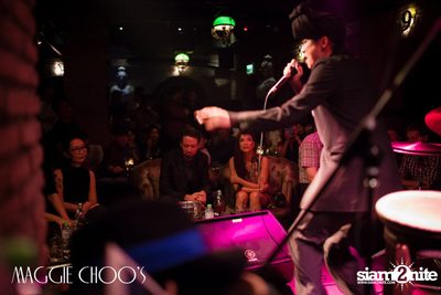 Chanudom Live ที่ แม็กกี้ ชูวส์ — photo 130