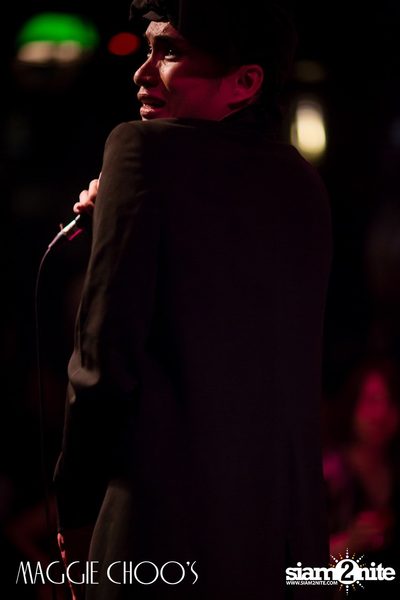 Chanudom Live ที่ แม็กกี้ ชูวส์ — photo 145