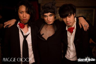 Chanudom Live ที่ แม็กกี้ ชูวส์ — photo 201