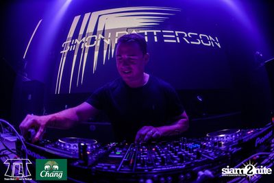 TLT นำเสนอ Simon Patterson ที่ ไลฟ์ อาร์ซีเอ — photo 90