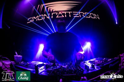 TLT นำเสนอ Simon Patterson ที่ ไลฟ์ อาร์ซีเอ — photo 92