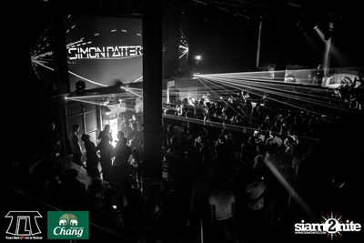 TLT นำเสนอ Simon Patterson ที่ ไลฟ์ อาร์ซีเอ — photo 123