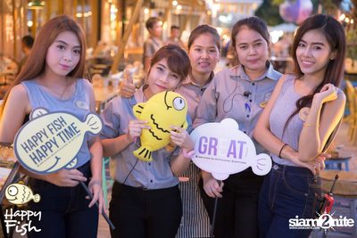 คืนวันศุกร์ ที่ร้าน แฮปปี้ ฟิช, เอเชีย ทีค เดอะ ริเวอร์ฟร้อนท์ — photo 7
