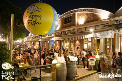 คืนวันศุกร์ ที่ร้าน แฮปปี้ ฟิช, เอเชีย ทีค เดอะ ริเวอร์ฟร้อนท์ — photo 67