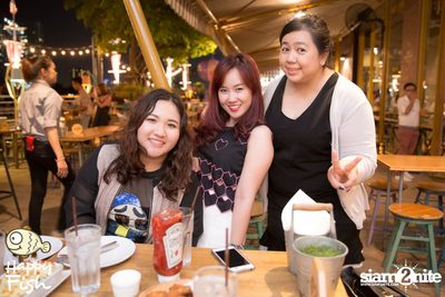 คืนวันศุกร์ ที่ร้าน แฮปปี้ ฟิช, เอเชีย ทีค เดอะ ริเวอร์ฟร้อนท์ — photo 70