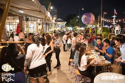 คืนวันศุกร์ ที่ร้าน แฮปปี้ ฟิช, เอเชีย ทีค เดอะ ริเวอร์ฟร้อนท์ — photo 72