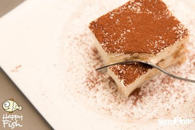 คืนวันศุกร์ ที่ร้าน แฮปปี้ ฟิช, เอเชีย ทีค เดอะ ริเวอร์ฟร้อนท์ — photo 108