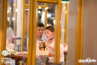 คืนวันศุกร์ ที่ร้าน แฮปปี้ ฟิช, เอเชีย ทีค เดอะ ริเวอร์ฟร้อนท์ — photo 132