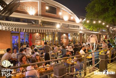 คืนวันศุกร์ ที่ร้าน แฮปปี้ ฟิช, เอเชีย ทีค เดอะ ริเวอร์ฟร้อนท์ — photo 167