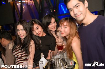 ปาร์ตี้คืนวันศุกร์ ที่ รูท 66 คลับ อาร์ซีเอ, กรุงเทพ — photo 41