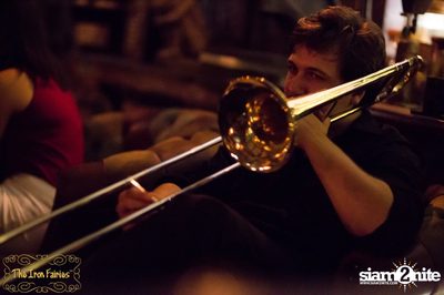 B2F - Big To The Future Swing Band ที่ร้าน ดิ ไอรอน แฟรี่ — photo 34