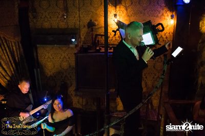 B2F - Big To The Future Swing Band ที่ร้าน ดิ ไอรอน แฟรี่ — photo 59