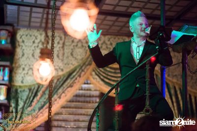 B2F - Big To The Future Swing Band ที่ร้าน ดิ ไอรอน แฟรี่ — photo 65