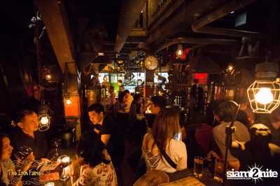 B2F - Big To The Future Swing Band ที่ร้าน ดิ ไอรอน แฟรี่ — photo 84