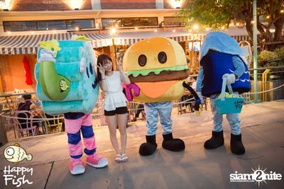 คืนวันศุกร์ ที่ร้าน แฮปปี้ ฟิช, เอเชีย ทีค เดอะ ริเวอร์ฟร้อนท์ — photo 12