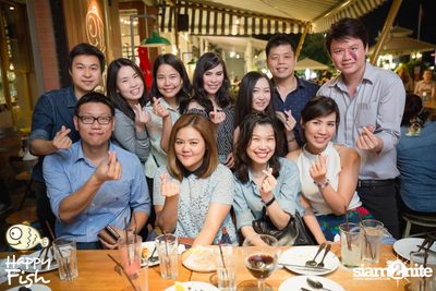 คืนวันศุกร์ ที่ร้าน แฮปปี้ ฟิช, เอเชีย ทีค เดอะ ริเวอร์ฟร้อนท์ — photo 85