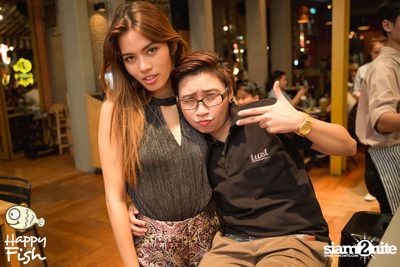คืนวันศุกร์ ที่ร้าน แฮปปี้ ฟิช, เอเชีย ทีค เดอะ ริเวอร์ฟร้อนท์ — photo 94