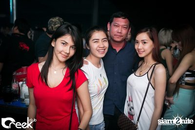 ปาร์ตี้คืนวันวันศุกร์ ที่ร้าน ครีก คลับ, เลียบทางด่วนรามอินทรา — photo 47