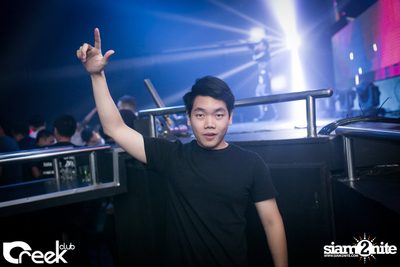 ปาร์ตี้คืนวันวันศุกร์ ที่ร้าน ครีก คลับ, เลียบทางด่วนรามอินทรา — photo 65
