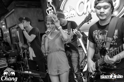 Mild & Morning Soon Live at SKIP Bar — photo 34
