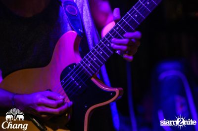 Mild & Morning Soon Live at SKIP Bar — photo 97