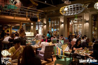คืนวันศุกร์ ที่ร้าน แฮปปี้ ฟิช, เอเชีย ทีค เดอะ ริเวอร์ฟร้อนท์ — photo 3