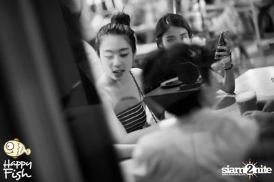 คืนวันศุกร์ ที่ร้าน แฮปปี้ ฟิช, เอเชีย ทีค เดอะ ริเวอร์ฟร้อนท์ — photo 11