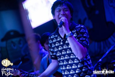 คืนวันศุกร์ ที่ร้าน แฮปปี้ ฟิช, เอเชีย ทีค เดอะ ริเวอร์ฟร้อนท์ — photo 29