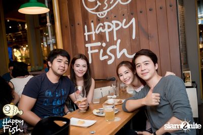 คืนวันศุกร์ ที่ร้าน แฮปปี้ ฟิช, เอเชีย ทีค เดอะ ริเวอร์ฟร้อนท์ — photo 48