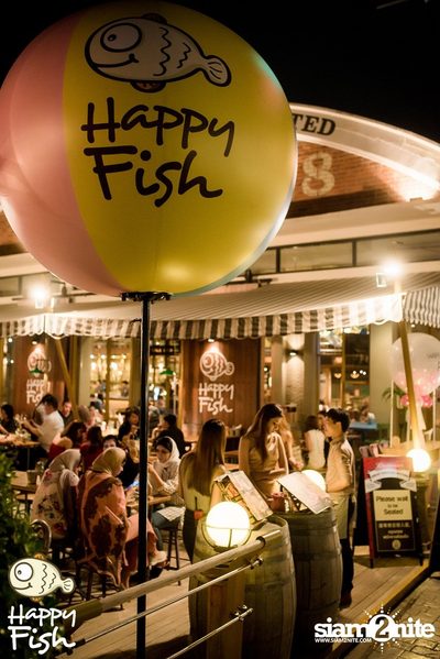 คืนวันศุกร์ ที่ร้าน แฮปปี้ ฟิช, เอเชีย ทีค เดอะ ริเวอร์ฟร้อนท์ — photo 53