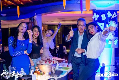 คืนวันศุกร์ ที่ Grand Hyatt Erawan Bangkok — photo 99