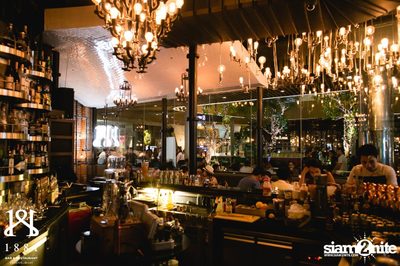 Saturday Night at 1881 by Water Library — photo 95