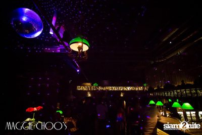 Singto Numchok Live ที่ แม็กกี้ ชูวส์ — photo 5