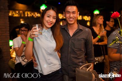 Singto Numchok Live ที่ แม็กกี้ ชูวส์ — photo 31