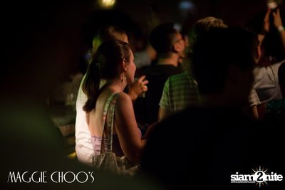 Singto Numchok Live ที่ แม็กกี้ ชูวส์ — photo 61