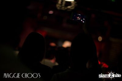 Singto Numchok Live ที่ แม็กกี้ ชูวส์ — photo 65