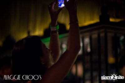 Singto Numchok Live ที่ แม็กกี้ ชูวส์ — photo 66