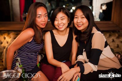 Singto Numchok Live ที่ แม็กกี้ ชูวส์ — photo 100