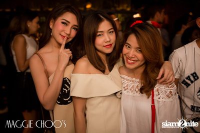 Singto Numchok Live ที่ แม็กกี้ ชูวส์ — photo 112