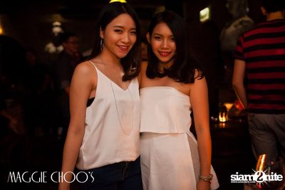 Singto Numchok Live ที่ แม็กกี้ ชูวส์ — photo 118