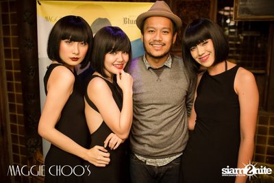Singto Numchok Live ที่ แม็กกี้ ชูวส์ — photo 135
