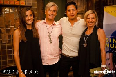 Singto Numchok Live ที่ แม็กกี้ ชูวส์ — photo 144