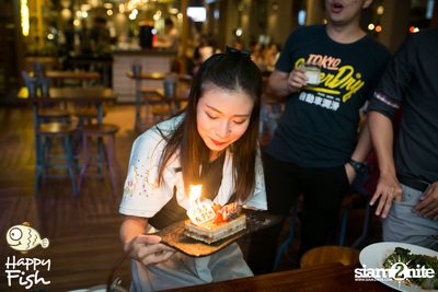 คืนวันศุกร์ ที่ร้าน แฮปปี้ ฟิช, เอเชีย ทีค เดอะ ริเวอร์ฟร้อนท์ — photo 35