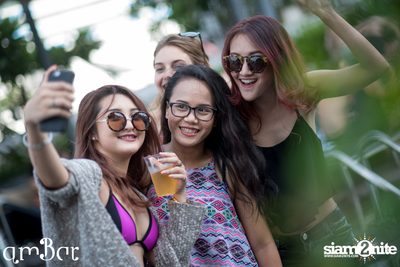 amWET Pool Party ที่ แอมบาร์ | Olympic — photo 3