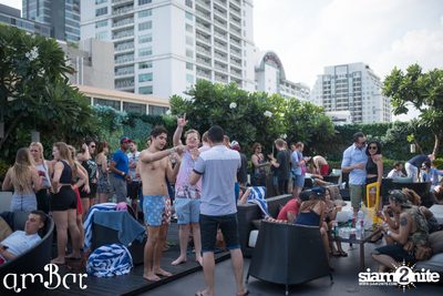 amWET Pool Party ที่ แอมบาร์ | Olympic — photo 7