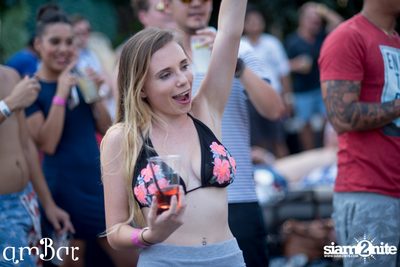 amWET Pool Party ที่ แอมบาร์ | Olympic — photo 24