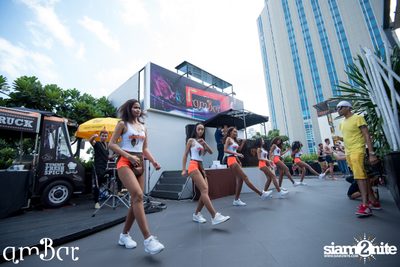 amWET Pool Party ที่ แอมบาร์ | Olympic — photo 26