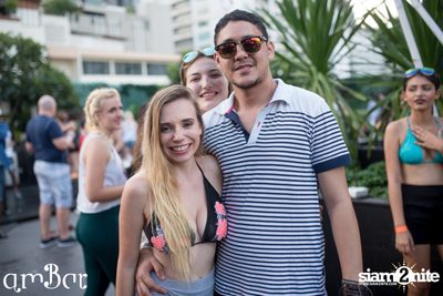 amWET Pool Party ที่ แอมบาร์ | Olympic — photo 74