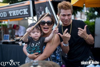 amWET Pool Party ที่ แอมบาร์ | Olympic — photo 80