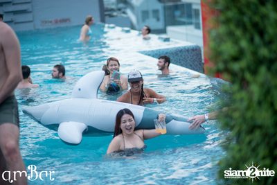 amWET Pool Party ที่ แอมบาร์ | Olympic — photo 84